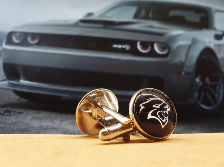 spinki do mankietów dodge challenger 4.jpg