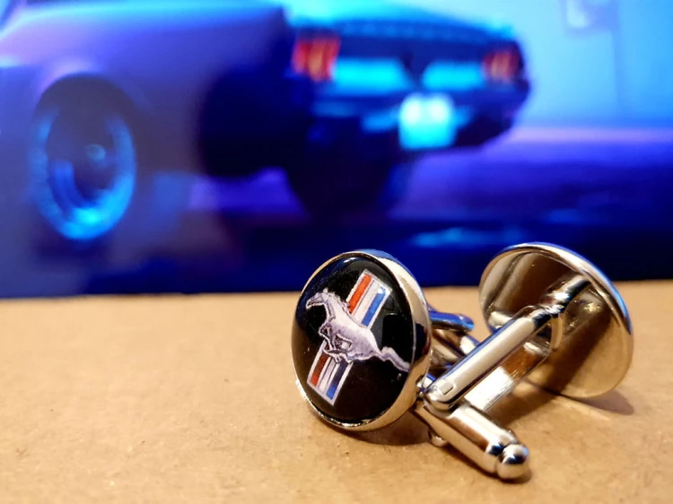 spinki do mankietów ford mustang 4.jpg